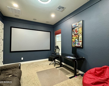 3453 E Aloe Drive - Photo Thumbnail 19