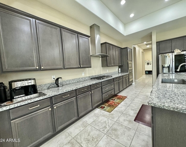 3453 E Aloe Drive - Photo Thumbnail 14
