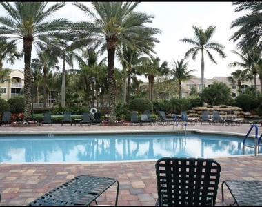 284 Village Boulevard - Photo Thumbnail 3