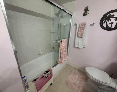 284 Village Boulevard - Photo Thumbnail 28