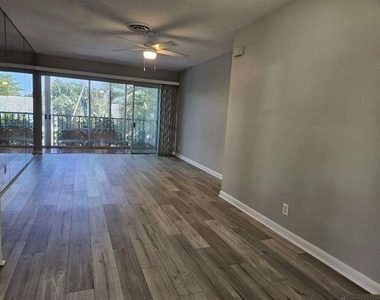 2801 Ne 33rd Court - Photo Thumbnail 2