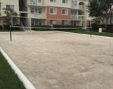 9825 Baywinds Boulevard - Photo Thumbnail 7