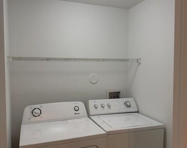 9825 Baywinds Boulevard - Photo Thumbnail 15
