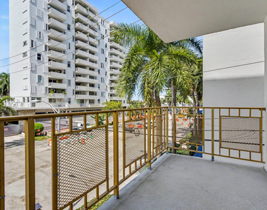 1340 Lincoln Road - Photo Thumbnail 21