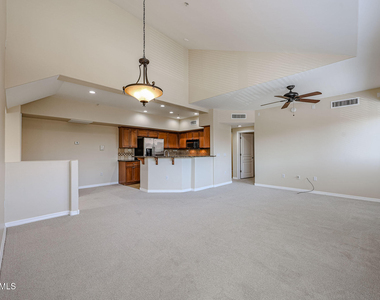 20660 N 40th Street - Photo Thumbnail 6