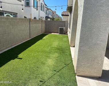 823 W Gail Drive - Photo Thumbnail 26