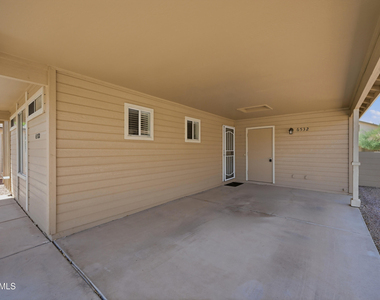 6532 S Sawgrass Drive - Photo Thumbnail 2