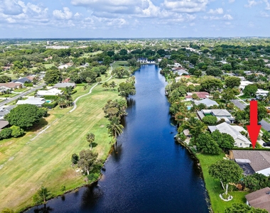 3250 Lakeview Boulevard - Photo Thumbnail 16