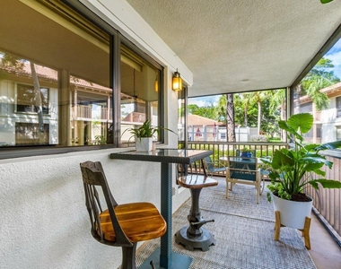401 Brackenwood Lane S - Photo Thumbnail 11