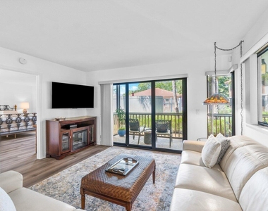 401 Brackenwood Lane S - Photo Thumbnail 1