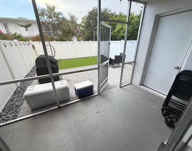 6796 Sw 40th Street - Photo Thumbnail 10