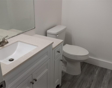 1791 Nw 96th Terrace - Photo Thumbnail 3