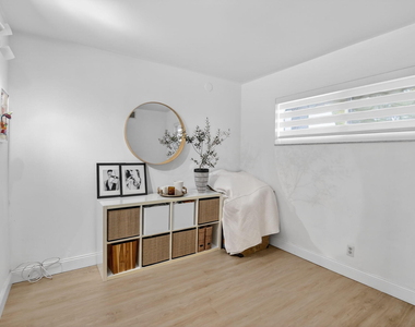 9820 S Hollybrook Lake Drive - Photo Thumbnail 4