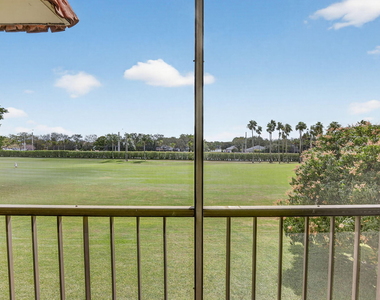 9820 S Hollybrook Lake Drive - Photo Thumbnail 9