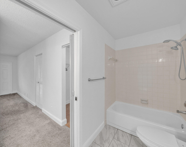 4550 Nw 4th Street - Photo Thumbnail 41