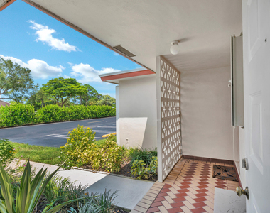 4550 Nw 4th Street - Photo Thumbnail 28