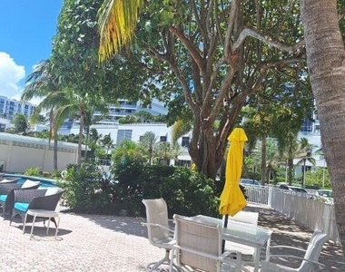 345 N Fort Lauderdale Beach Boulevard - Photo Thumbnail 8