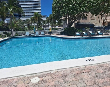 345 N Fort Lauderdale Beach Boulevard - Photo Thumbnail 6