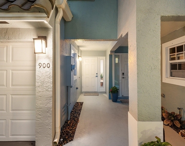 900 Jeffery Street - Photo Thumbnail 20