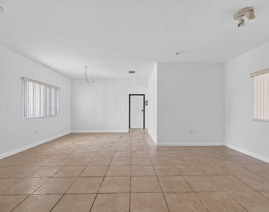 14264 Sw 289th Terrace - Photo Thumbnail 7