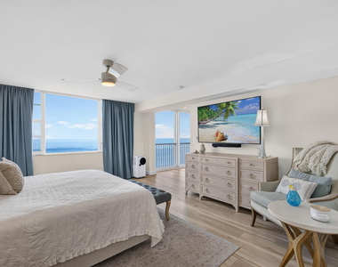840 Ocean Drive - Photo Thumbnail 23