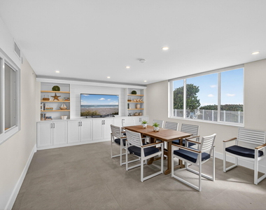 840 Ocean Drive - Photo Thumbnail 40