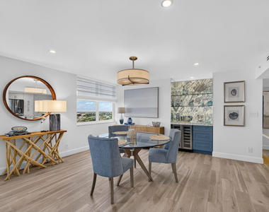 840 Ocean Drive - Photo Thumbnail 16