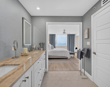 840 Ocean Drive - Photo Thumbnail 29
