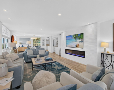 840 Ocean Drive - Photo Thumbnail 19