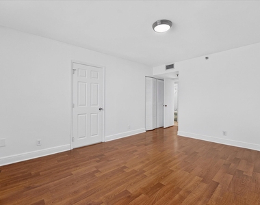 9235 Sw 8th Street - Photo Thumbnail 29