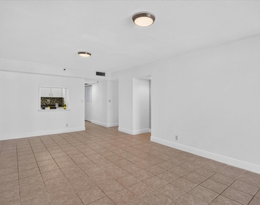 9235 Sw 8th Street - Photo Thumbnail 16