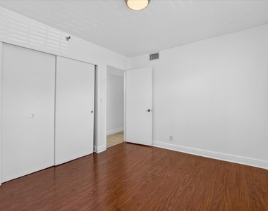 9235 Sw 8th Street - Photo Thumbnail 24