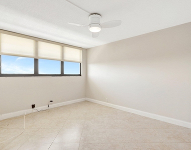 336 Golfview Road - Photo Thumbnail 18