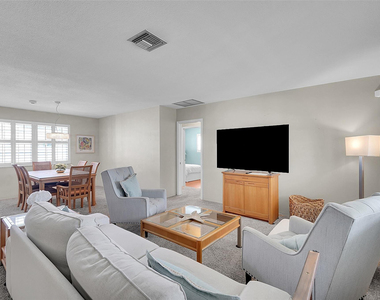 2705 Roosevelt Street - Photo Thumbnail 2