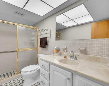 2705 Roosevelt Street - Photo Thumbnail 12