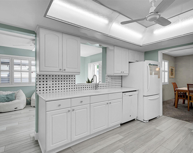 2705 Roosevelt Street - Photo Thumbnail 15