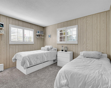 2705 Roosevelt Street - Photo Thumbnail 8