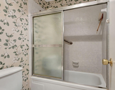 1670 Nw 18th Avenue - Photo Thumbnail 10