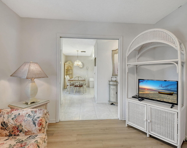 1670 Nw 18th Avenue - Photo Thumbnail 14
