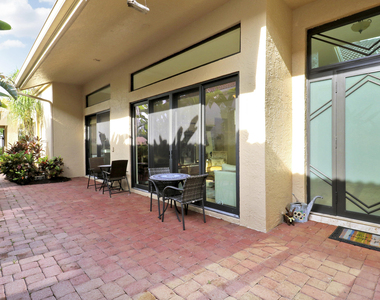 210 Coral Cay Terrace - Photo Thumbnail 10