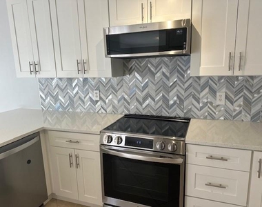 4151 Eastridge Circle - Photo Thumbnail 13