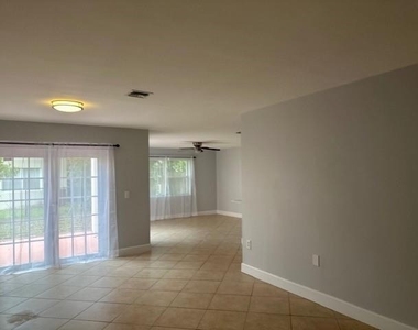 4151 Eastridge Circle - Photo Thumbnail 41