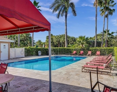 4151 Eastridge Circle - Photo Thumbnail 8