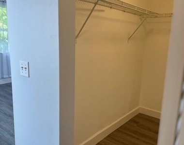 4151 Eastridge Circle - Photo Thumbnail 28