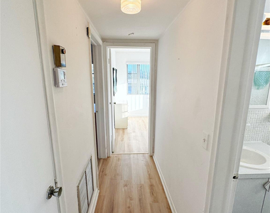 310 S Cypress Road - Photo Thumbnail 24