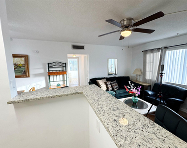 310 S Cypress Road - Photo Thumbnail 19