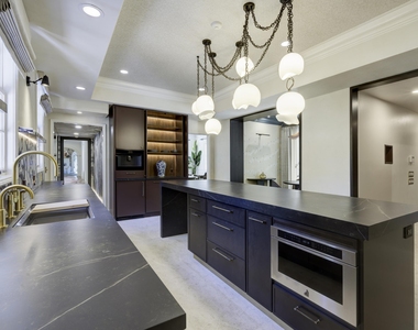 1125 N Flagler Drive - Photo Thumbnail 6