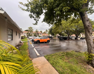 5320 Elmhurst Road - Photo Thumbnail 11
