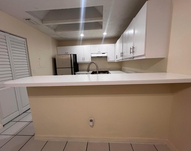 5320 Elmhurst Road - Photo Thumbnail 3