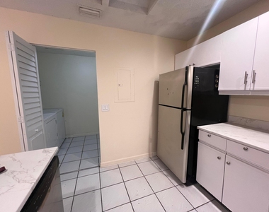 5320 Elmhurst Road - Photo Thumbnail 6
